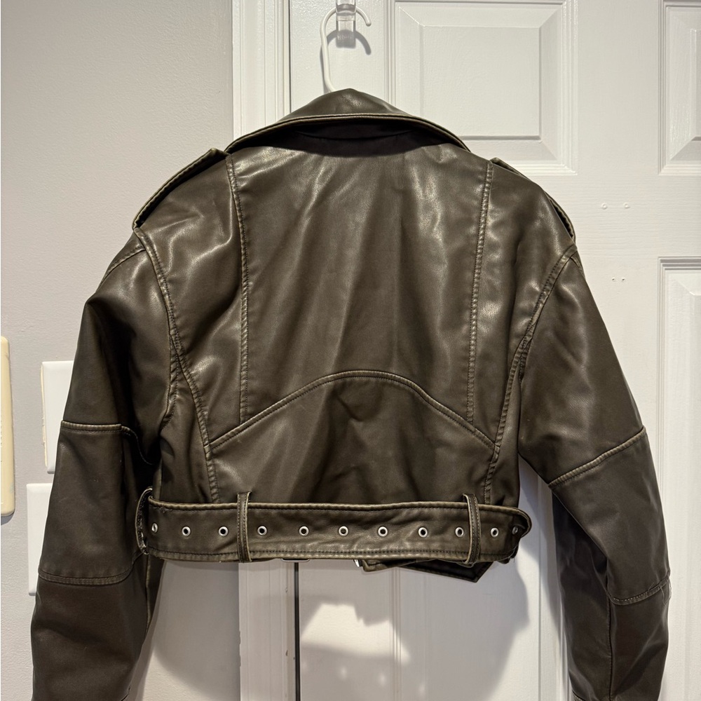 Zara Women's Green Leather Jacket - Picture 4 of 5